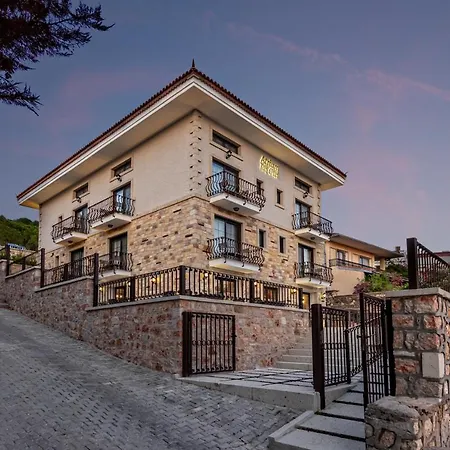 Atrium Taş Otel Çeşme