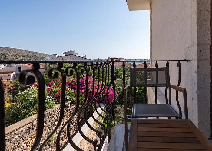 酒店 Atrium Tas 2*