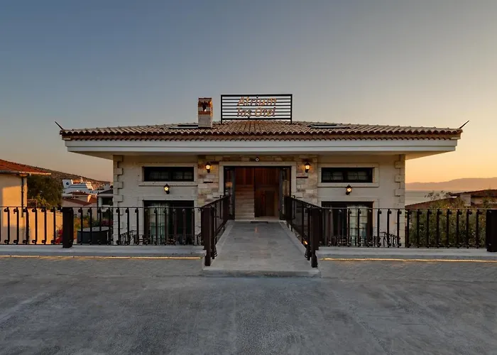 Atrium Tas Szálloda Çeşme