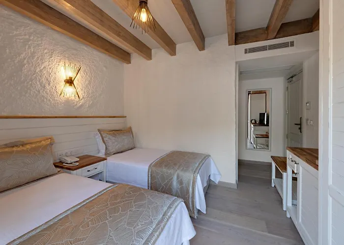 Atrium Tas Szálloda Çeşme